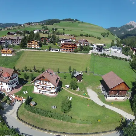 Ortensia Hotel apartamentowy San Vigilio Di Marebbe